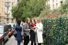 印度奇葩规定，本国学生大学学费2位数，外国留学生却需要5位数！图片