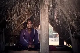 尼泊尔的月经耻辱：女人每个月都要被放逐一次，结束后才允许回家图片