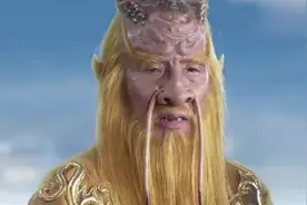 难怪哪吒杀死敖丙，东海龙王不敢水淹陈塘关，你看龙王的师父是谁图片