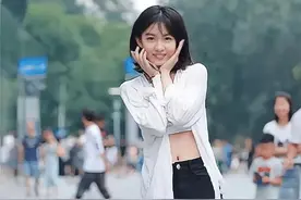 穿搭推荐（28）漂亮的小虎牙妹妹图片