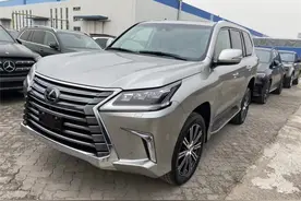 5.7L大V8！雷克萨斯LX570实车解析图片