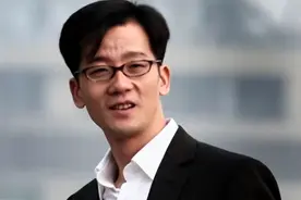 “哮天犬”陈创：悄然结束婚姻独自养娃，47岁亮相荧幕带来惊喜图片