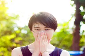 男人不听话时，笨女人喜欢“生气”，聪明的女人会这样做图片