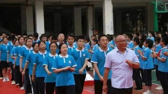 四川省民生研究会新媒体中心-官网