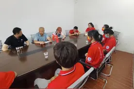 访谈黄家尧老人，听桂东红色故事——湘大数院师生访谈黄家尧老人图片