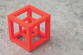 超越维度：在实验室中模拟四维物理学图片