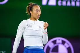 郑钦文2-0孙璐璐实现复仇，两连胜晋级16强！图片