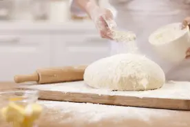 发面、死面、半烫面、烫面，适合做什么面食？图片