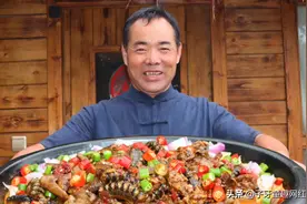乡村食叔：临时小工逆袭为百万网红，淳朴大叔带你领略甘肃美食图片
