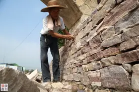 河南小山村满山石头变成宝，石头造福全村人派上大用场图片