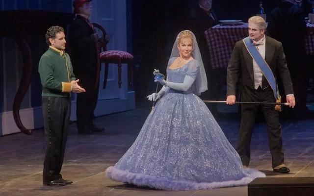 �������أ��������ж���һ�����ҹ�������������ʲô��һ����