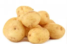 土豆真的不能和它们一起吃吗？会中毒？很多人经常吃，赶紧看看图片