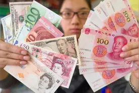 人民币不应作为福利币，任由其他国家兑换成美元，否则容易被做空图片