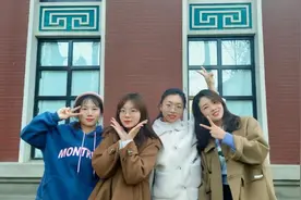 北京学霸四姐妹：2人参军，2人入党，如今全员名校读研，还在同校同宿舍！图片