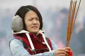 俗话说“烧香不烧断头香”，什么是断头香？烧了会怎么样呢？图片