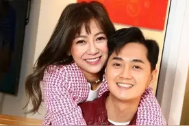 苦熬了12年后一唱成名，今官宣妻子生子，他才是妥妥的人生赢家图片