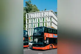 深圳“全景天窗”红胖子巴士，这周末就去打卡！图片