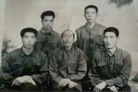 戴氏心意拳——蹲猴势桩法图片