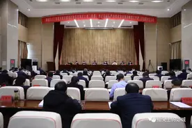 郯城县2022年度乡镇党委书记和县直有关工委（党委）书记全面从严治党述责述廉和抓基层党建工作述职评议会议图片