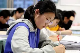 毕业后才发现，民办二本和公办二本的差距有多大，幸好当初选对了图片