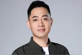 为了能让孔云龙上团综，郭德纲是煞费苦心，谁知回家路上就受伤图片