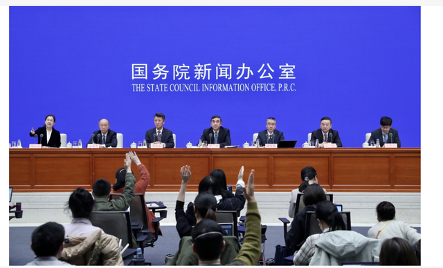 即将开战？中央军委突调战时征兵规则，强调战时退役军人可再入伍