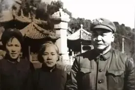 “神威将军”，对越反击万炮轰谅山，打得越军溃不成军图片