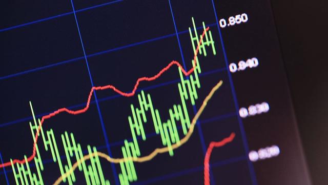 微信零钱通10000元一天收益多少？把钱放里面安全吗？