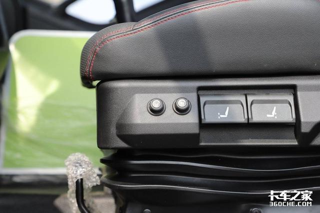 6缸260马力高顶双卧，一汽解放J6L尊享版堪称绿通运输利器