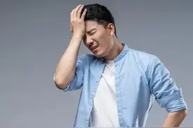 老人养育6个子女，女儿们却说:照顾老人和养老是儿子最应尽的义务图片