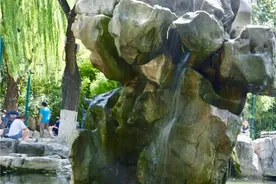 泉水叮咚是济南的“幸福音符”图片