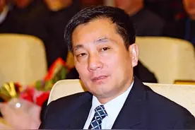山东男人，卖猪肉3年赚几百万，后来卖火腿肠年营收16亿图片