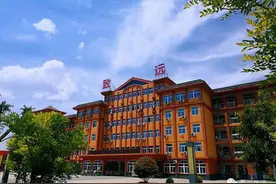 选择致远，成就未来——曹县致远高级中学招生简章图片