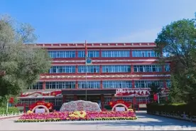 以爱为底色 办有温度的教育——走进青海省海南藏族自治州共和县第一民族寄宿制学校图片