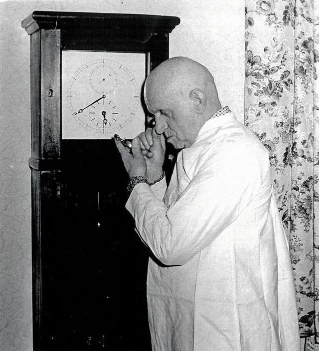 �������Ե��ӱ����