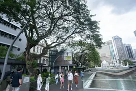 来马来西亚最红的广场，定位堪比天安门，游客却不多图片