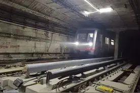 外国人不准超越！北京地铁1号线战备车站，露出神秘面纱即将启用图片