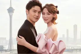 田亮夫妇结婚14周年再拍婚纱照，叶一茜呈现望夫眼，容颜身材未改图片