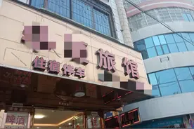 奇葩大妈偶遇记，谁来评评理图片