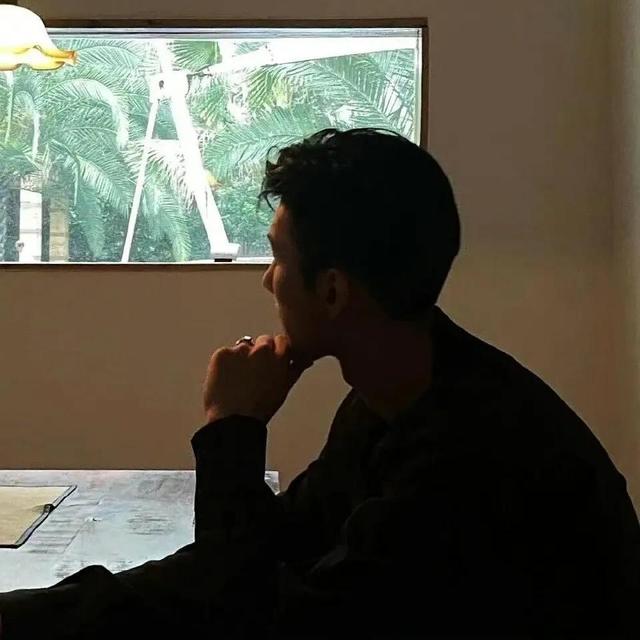 一些值得长期不换的情侣头像，非常适合这个季节