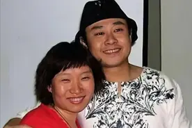 刀郎前妻跑路31年后：他再婚生女天下知，她悔不当初孤身一人图片