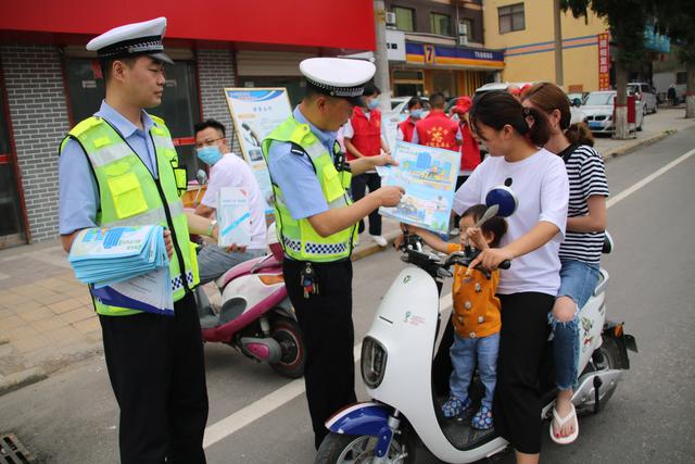 电动车、三轮车“8大行为”正在严查，处罚标准明确了