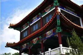 朗诵：彩色的中国图片