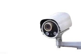 教育部，将在教室安装监控，家长表示欢迎，老师们却不乐意了图片