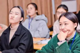 毕业后才知道，“医生”和“教师”之间的区别，不仅仅是薪资图片