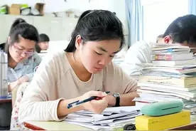 为什么乡镇初中学生，进入高中后更容易两极分化？图片