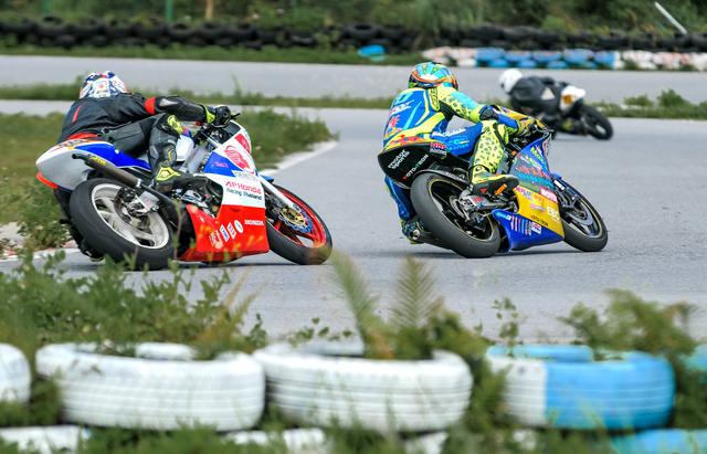 2022 伟业达 GP 粤港澳大湾区摩托车大赛：改装街车 2T 组