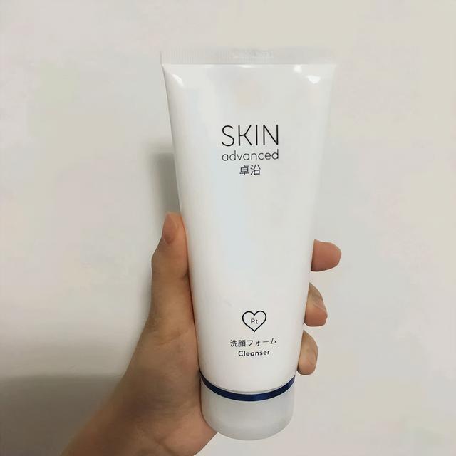 建议大家，逛屈臣氏瞧见这几款“洗面奶”好物，别错过，真心不错