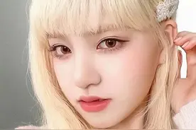 女团成员Liz最新状态曝光，又胖了一圈！赶快减肥别浪费这张神颜图片