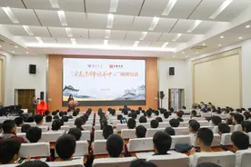 最强导师“天团”来了！南京大学-中华中学“卓越先锋培养中心”揭牌图片